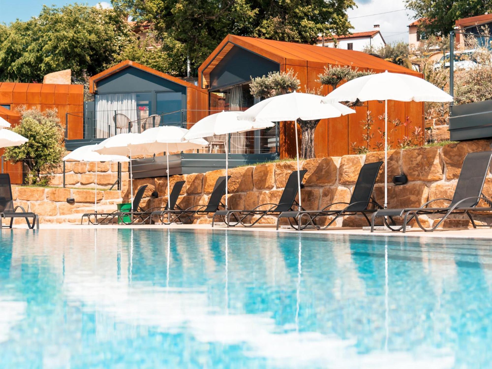 Wine Paradise - Glamping Resort Marezige Exterior foto