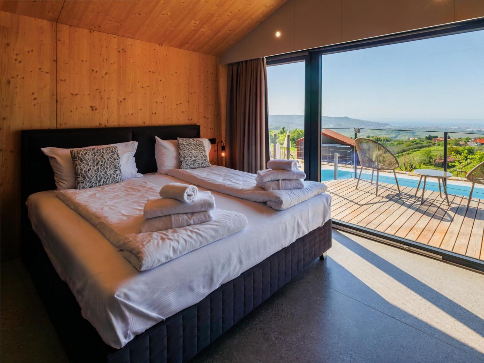 Wine Paradise - Glamping Resort Marezige Exterior foto